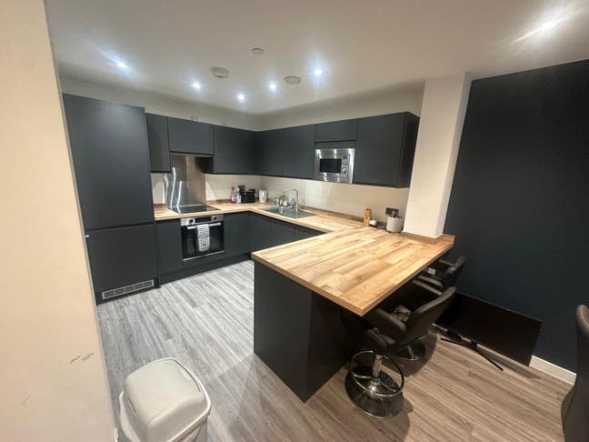 2 Bed Flat - Lovely gaff in right by Manchester🏙️ Main Photo