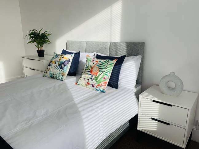 Professional House Share - close to town centre!! Main Photo