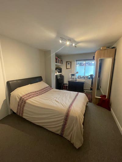 Double Room w/ Ensuite in Lovely 2BR Flat Main Photo