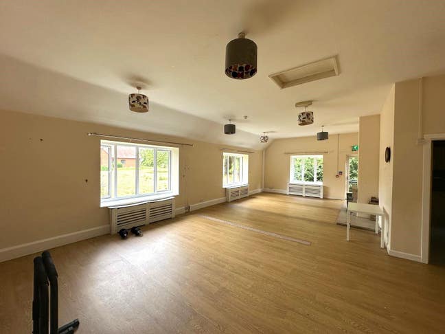 Spacious House Share £400 PCM All Bills Incl Main Photo