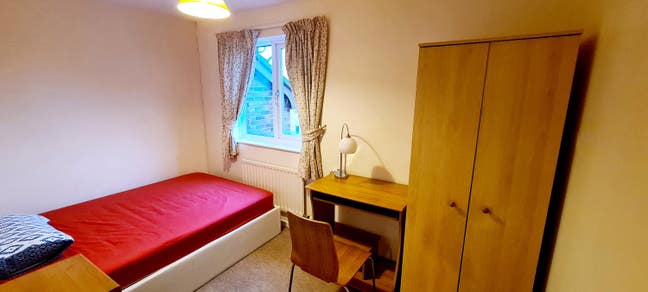 Furnished double room near Derriford hospital PL6 Main Photo