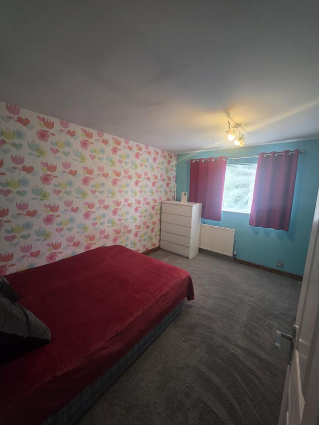 Excellent condition, excellent location  Main Photo
