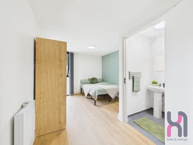 Newly Refurbished En-Suite Rooms St Andrews Place Main Photo