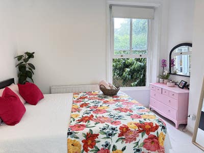 Queens Pk, Bakerloo, 2025  Main Photo