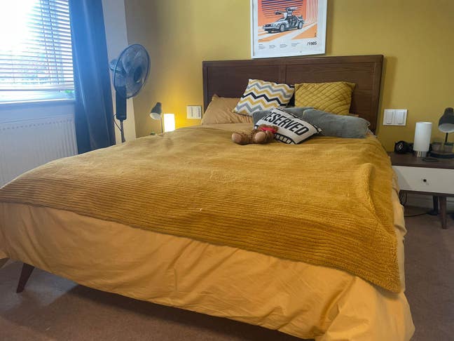 Double en-suite furnished room 5 nights only Main Photo