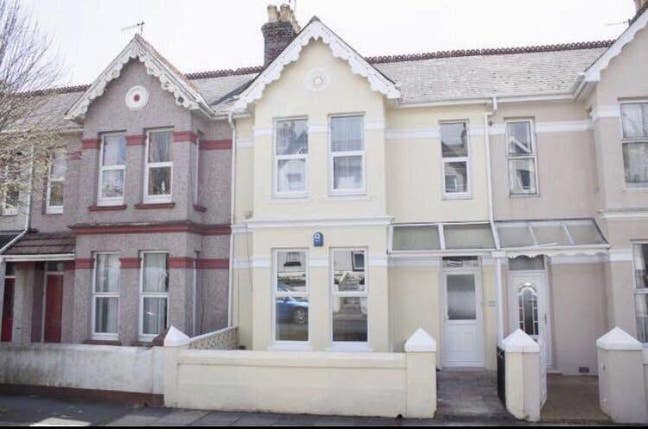 Double Room in Shared House Main Photo