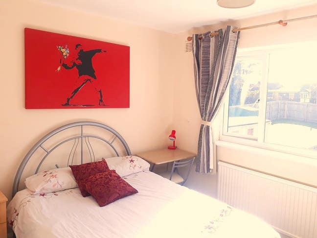 🏡Fantastic Room in Quiet Location in NN5.🏡 Main Photo