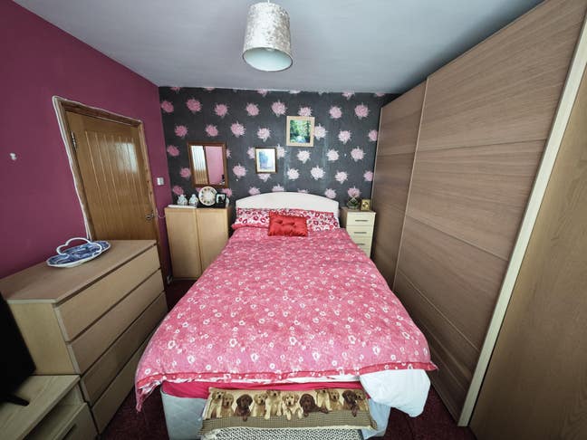 Room in a Shared House, Forest Road, RM7 Main Photo