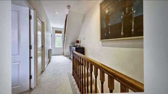 5 bed, 2 En-suited fully decorated house Main Photo