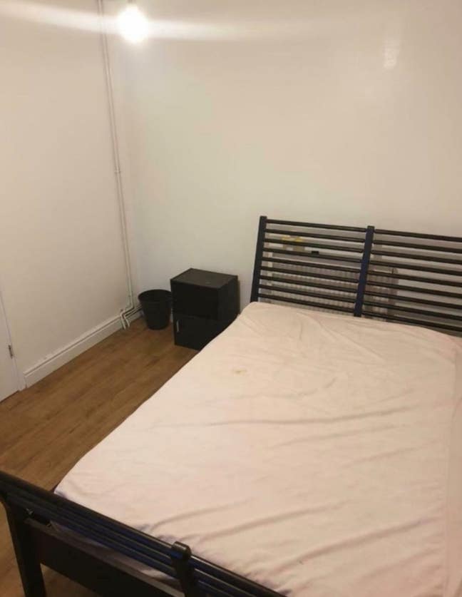 Spacious & Cosy Double Bed Room for Rent – BS5  Main Photo