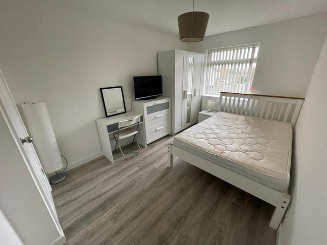 Furnished En-Suite Double Room City Centre (£850) Main Photo