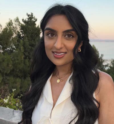 Professional seeking double en-suite 🌸  Main Photo