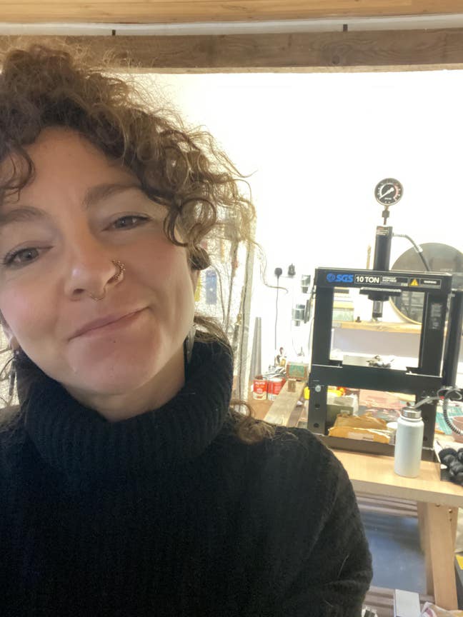 Looking for a bright, friendly abode ???? Main Photo