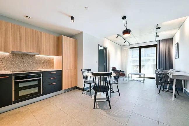 Designer living in Wembley Park Main Photo