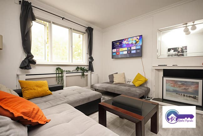 Well-Located 3-Bed Flat Near UCL / Camden/Euston  Main Photo