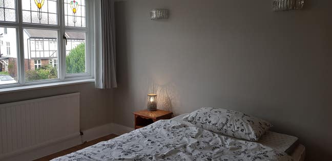 Large Room N14  Main Photo