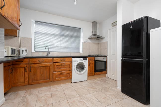 Double Room - Manchester (M22) Main Photo