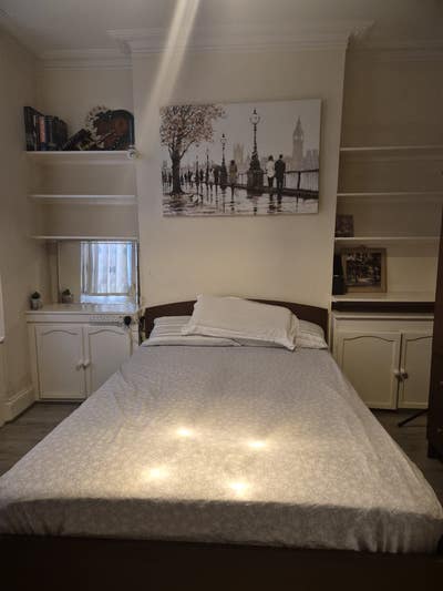 Furnished double room Main Photo