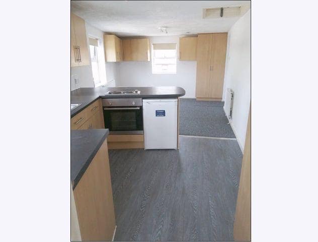 Studio flat near whitknight campus Reading  Main Photo
