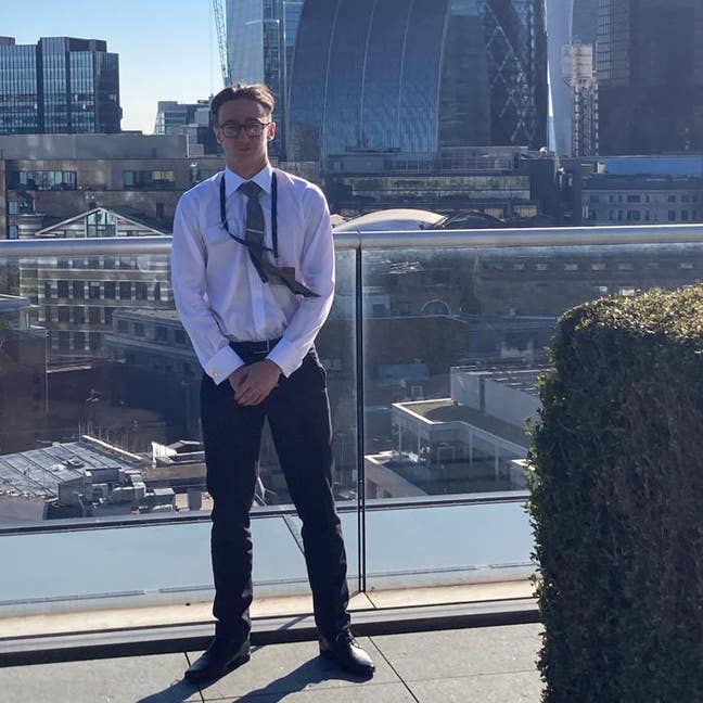 Looking for room in central London - 1st September Main Photo