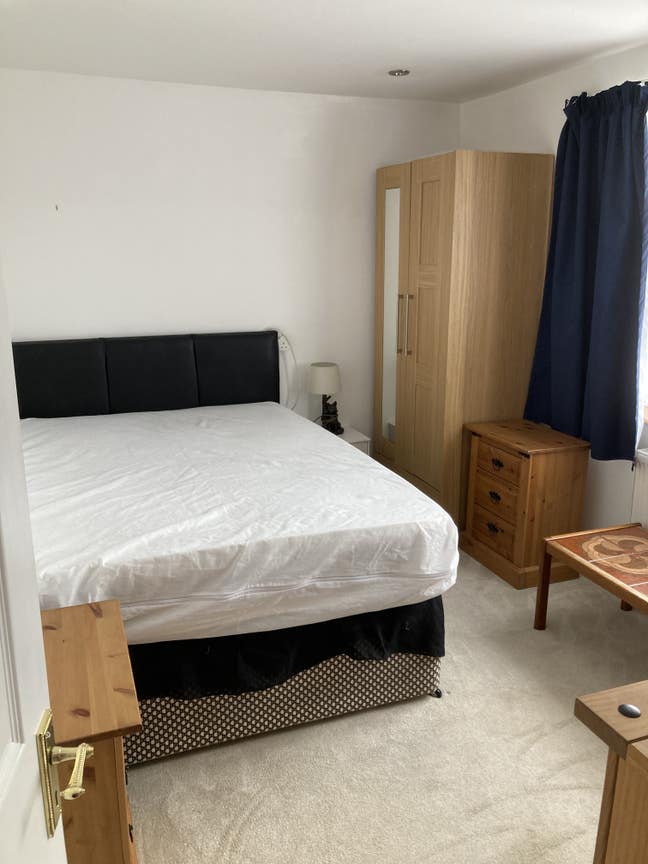 Clean double room  Main Photo