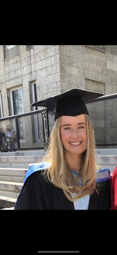 Young professional looking for long term let Main Photo