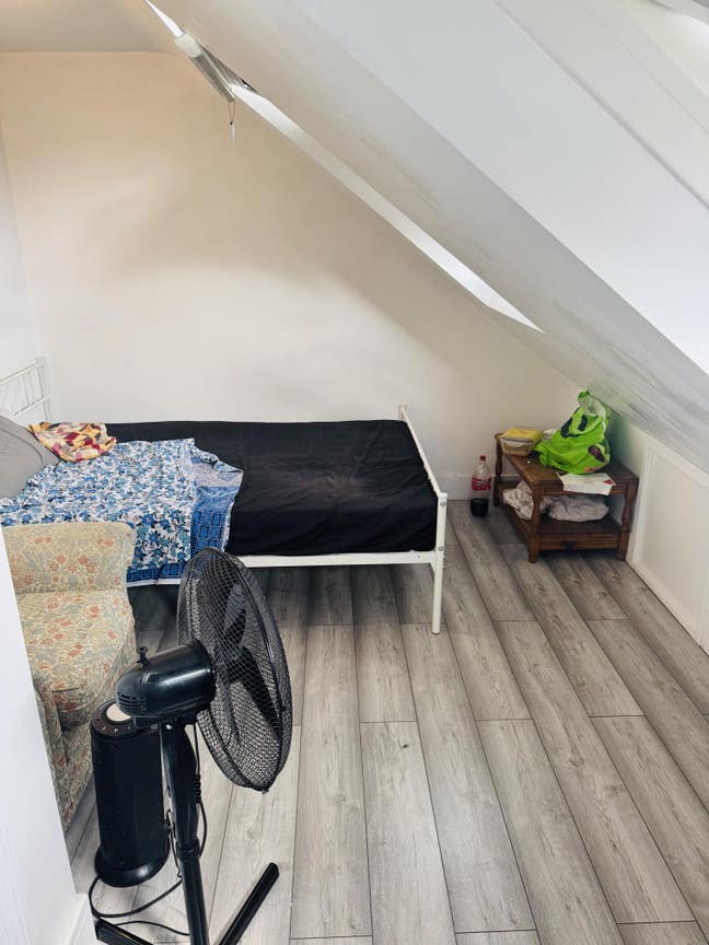 Flat to rent in edgware  Main Photo