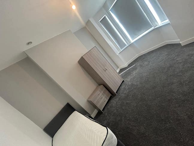 ✨ Brand New 4-Bed, 2-Bath HMO – Newton-Le-Willows  Main Photo