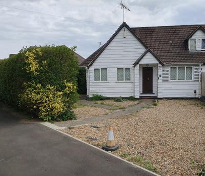 Double Ensuite available in quite location Main Photo