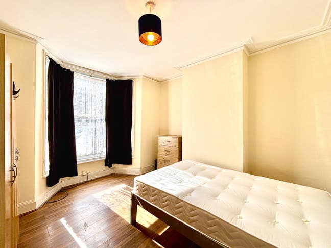 ‼️  2Large Rooms - All Bills & Cleaner ‼️ Main Photo