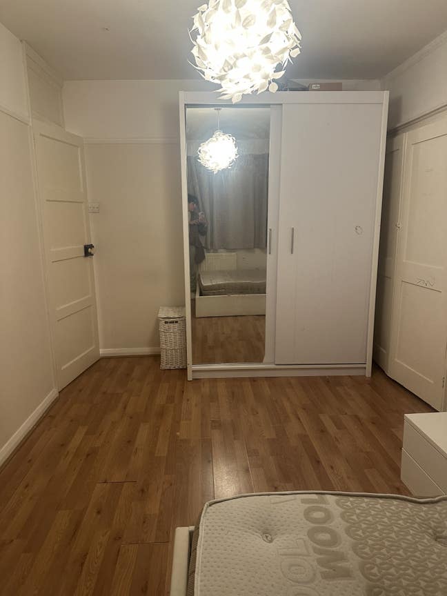 Double Room Available  Main Photo
