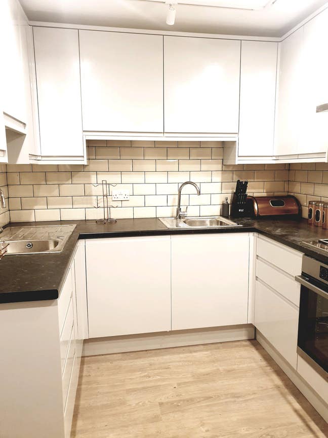 2 Rooms free, 9 bed HMO Main Photo