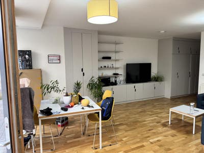 Bills including Double room to Rent  Main Photo