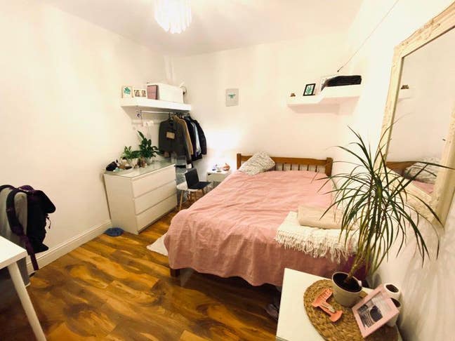 Double room, Stylish 6 bed Rusholme  Main Photo