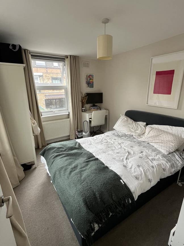 Spacious Double Room in Beautiful Fulham House Main Photo