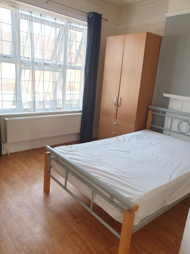******* Beautiful Room - HOUNSLOW West ******* Main Photo