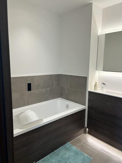 Double room and en-suite for rent Main Photo
