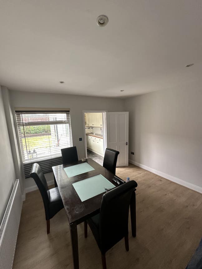 Double Room available  Main Photo