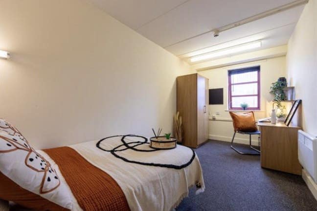 Dwell Student Living availability! Main Photo