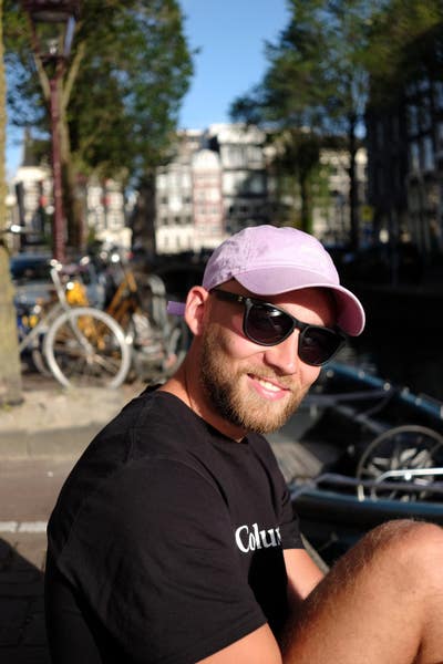 Hi I’m a 28-year-old working professional r... Main Photo