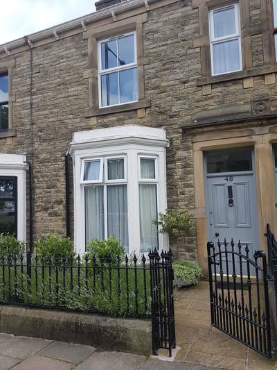 Modern ensuite rooms in Clitheroe town centre Main Photo