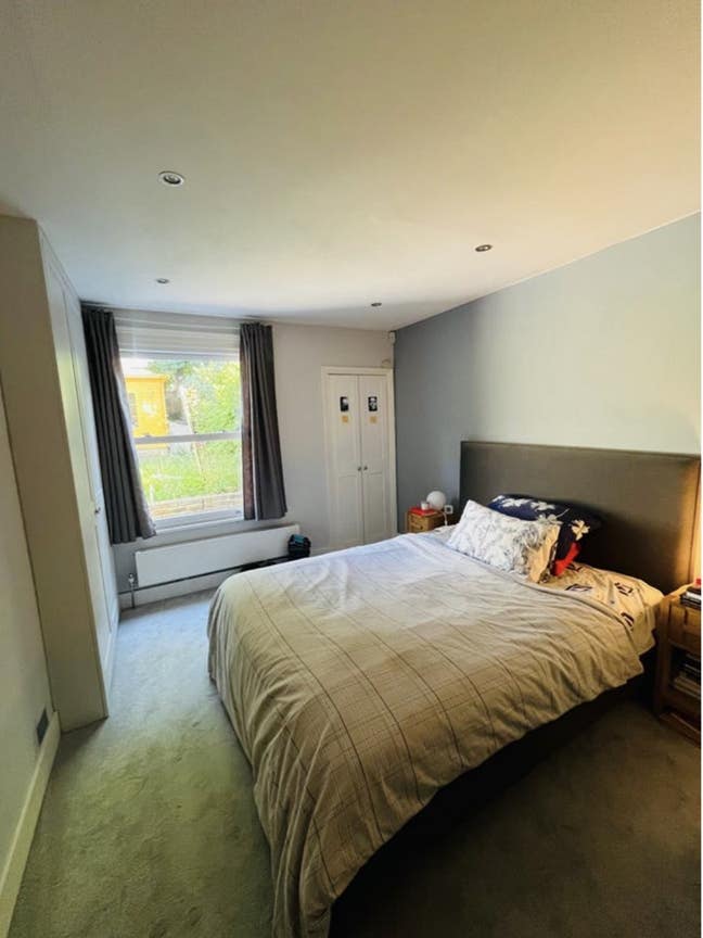 Garden Bedroom + Artist Studio – Lease Takeover  Main Photo
