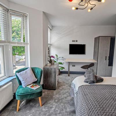 *Double Room  * Ensuite *  Sea View* Main Photo