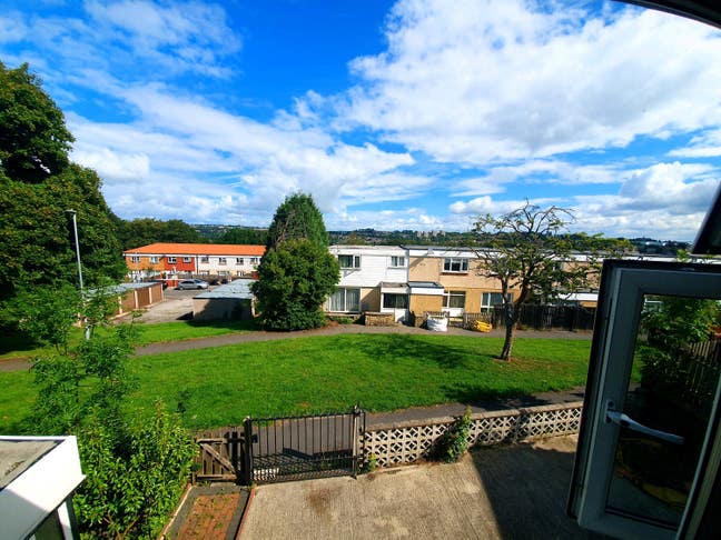 All Bills inc. Double Bedroom! Main Photo