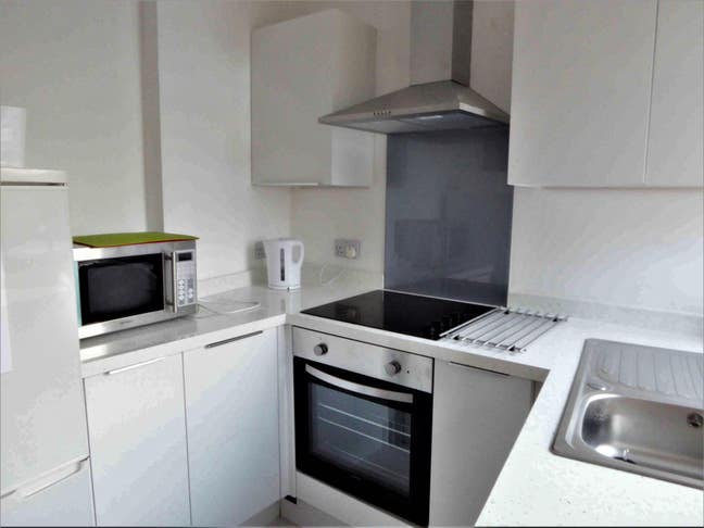 Room for Rent in Perfect Area for Universities Main Photo