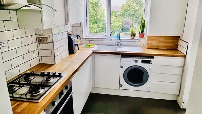 Double Bed, Next Kennington Station, Refurbished Main Photo