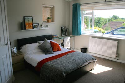 Gorgeous room - Perfect for Whiteley Main Photo