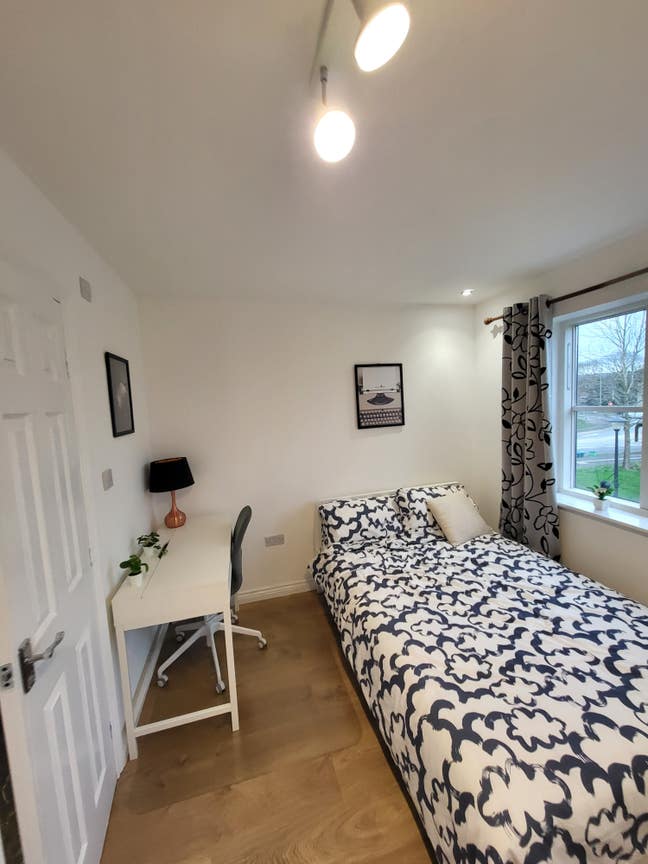 Newly launched - En-suite Double - Gorgeous Space  Main Photo