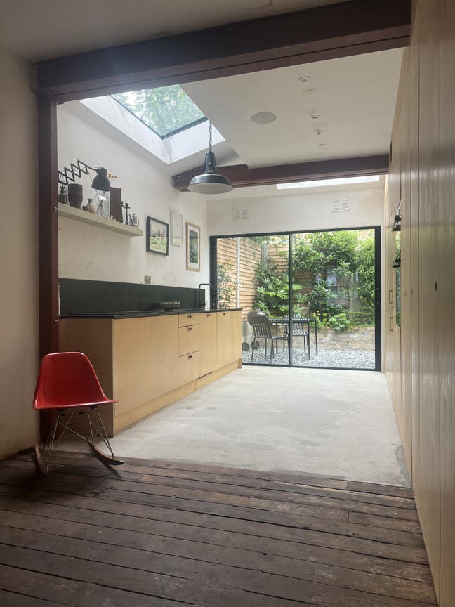 Bright, dbl room, own bath, short let Main Photo