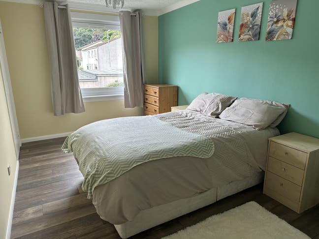 Two Rooms to Rent Main Photo